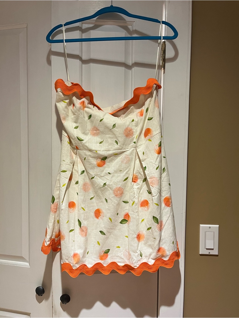 Flat white dress NWT